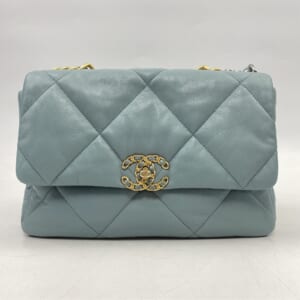 シャネル シャネル19 マトラッセ ラムスキン チェーンショルダーバッグ グリーン GD×SV金具 AS1160 買取実績【買取日：2026年1月17日】