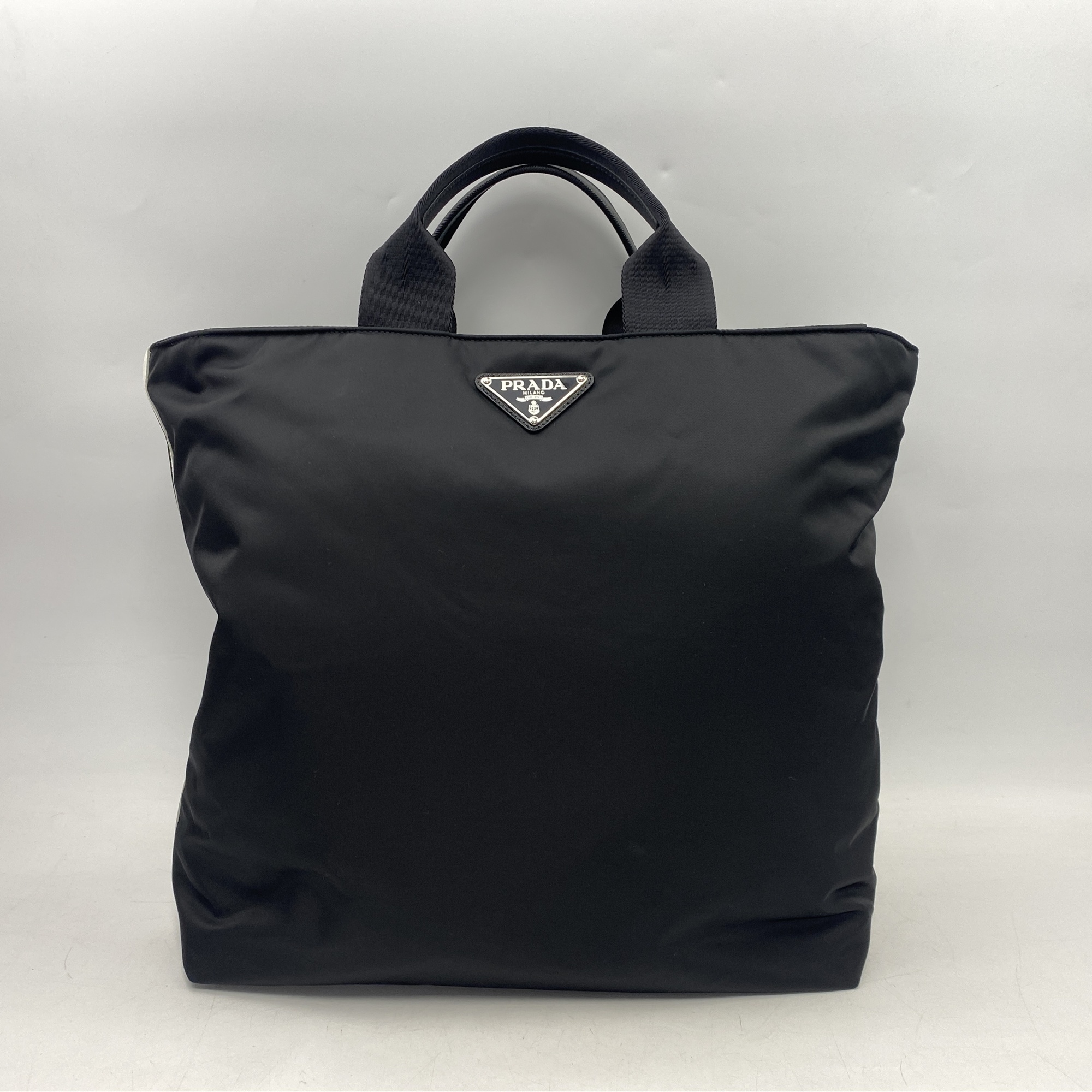 プラダ 22SS × adidas RE-NYLON ロゴプレート 2wayバッグ ブラック ナイロン ショルダーバッグ ハンドバッグ 2VG090 Aランク