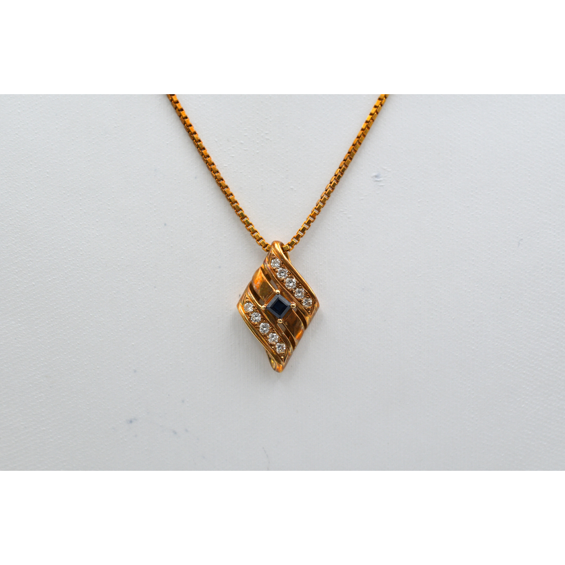 K18 サファイアネックレス 0.2ct 0.17ct Bランク