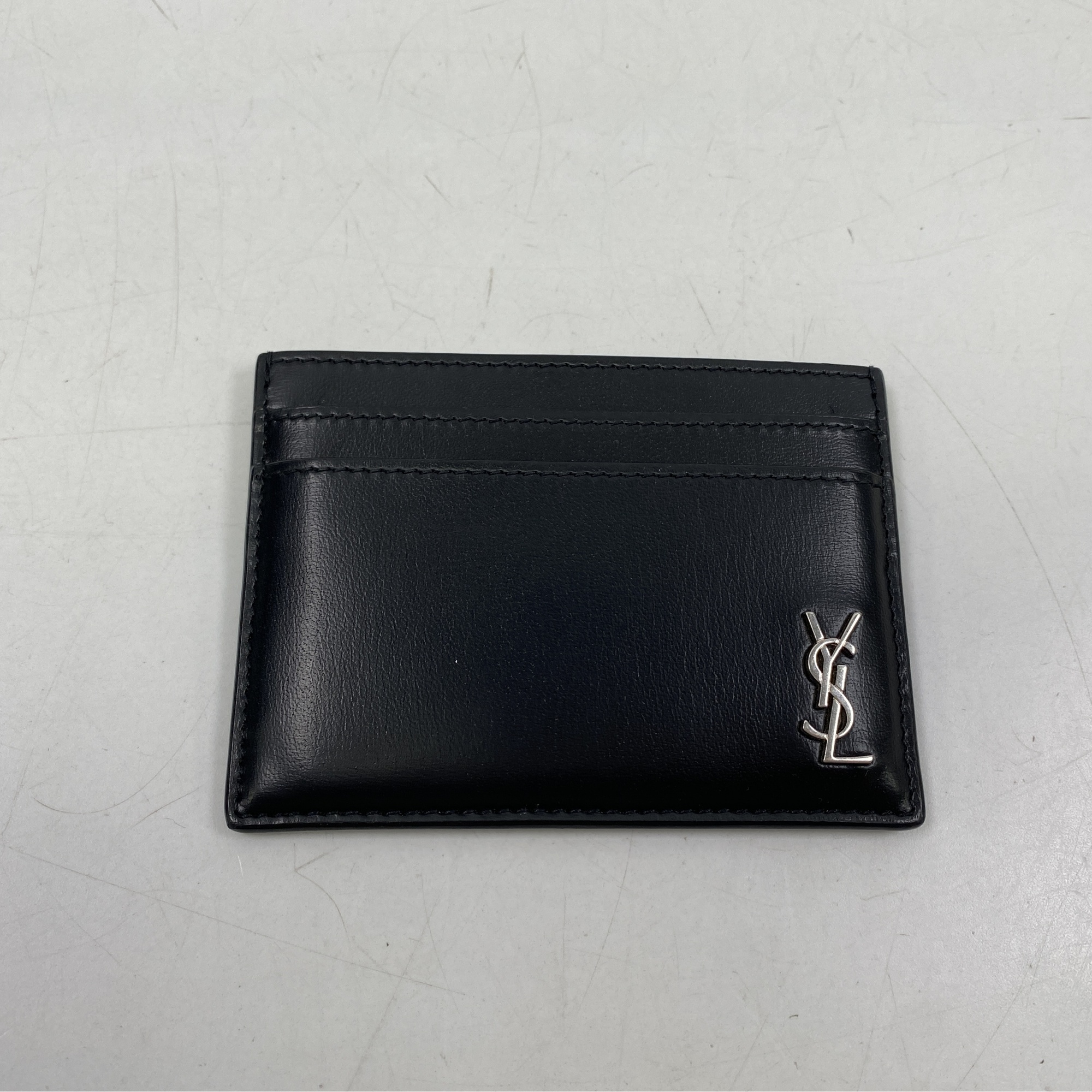 サンローラン タイニー カサンドラ モノグラム 黒 レザー SV金具 ABランク