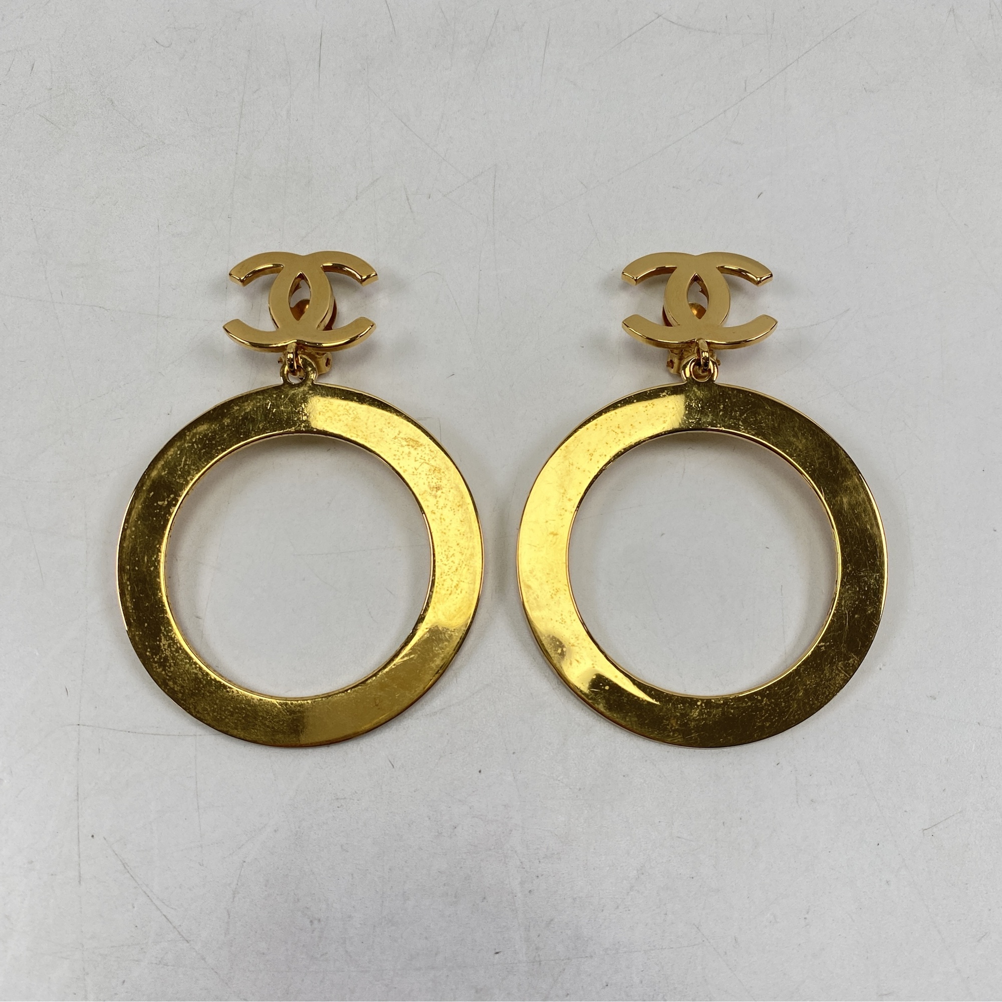 シャネル ビッグ ココマーク サークル フープ スイング イヤリング Bランク