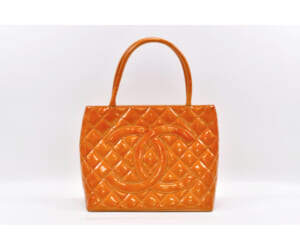 シャネル 復刻トート トートバッグ オレンジ エナメル シルバー金具 買取実績【買取日：2025年9月27日】