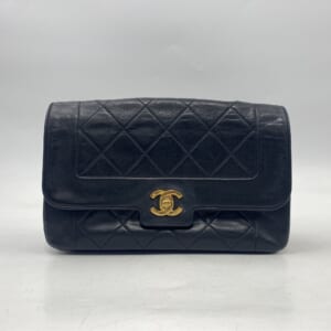 シャネル ダイアナ22 シングルフラップ シングルチェーンショルダーバッグ 黒 ラムスキン GD金具