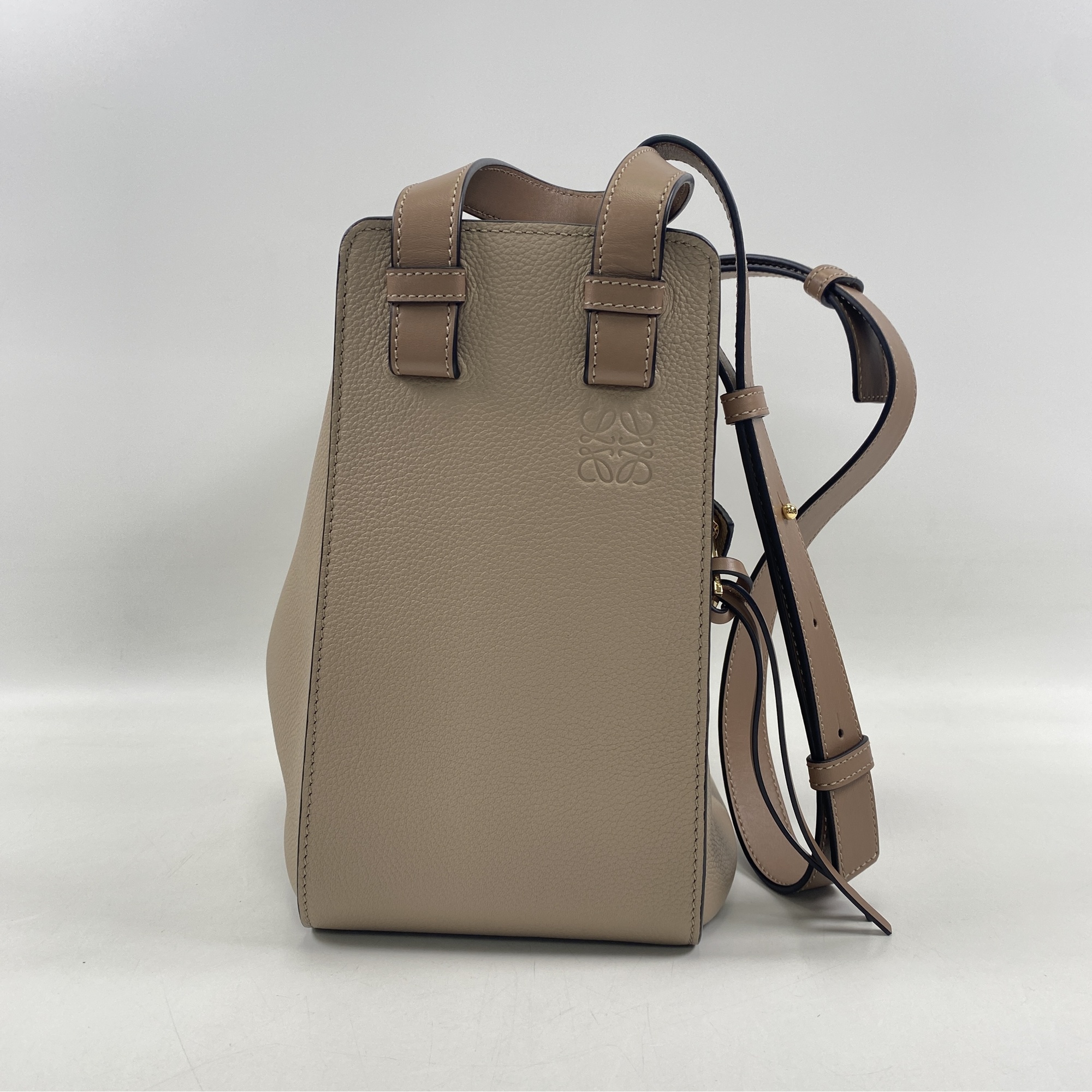 ロエベ ハンモック ミディアム タン レザー Aランク