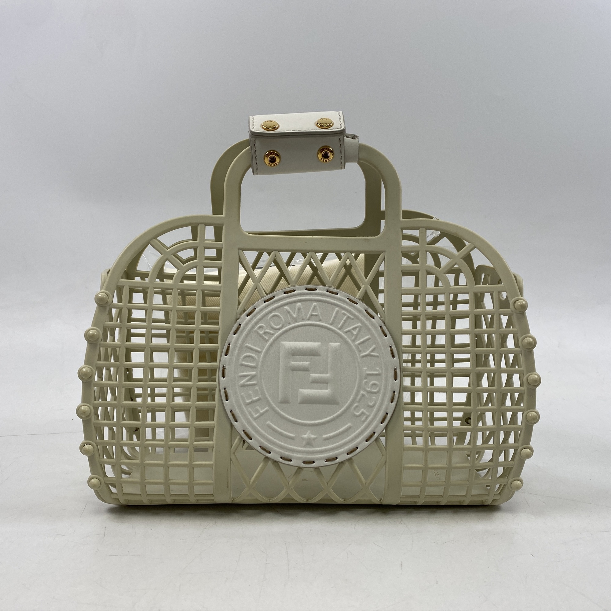 フェンディ トートバッグ バスケット スモール 白 プラスチック かごバッグ Bランク