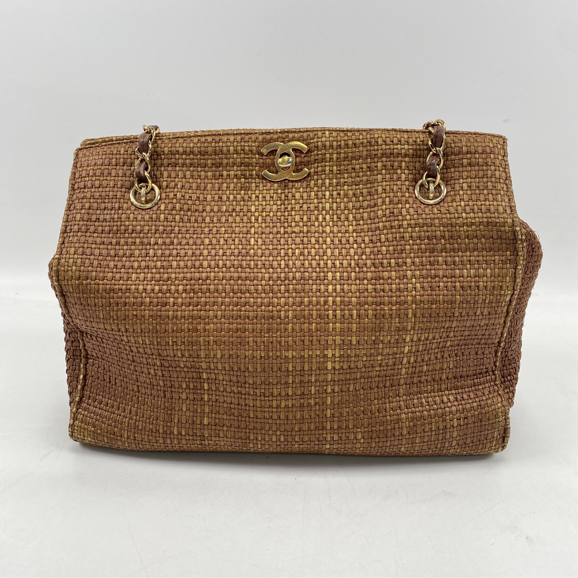 CHANELチェーンショルダー トートバッグ ブラウン　ヴィンテージ　シャネル シャネル ココマーク チェーンショルダー トートバッグ ブラウン