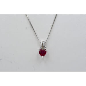 ピジョンブラッド ルビーネックレス トップPt900/チェーンPt850 R0.5ct 買取実績【買取日：2025年10月10日】