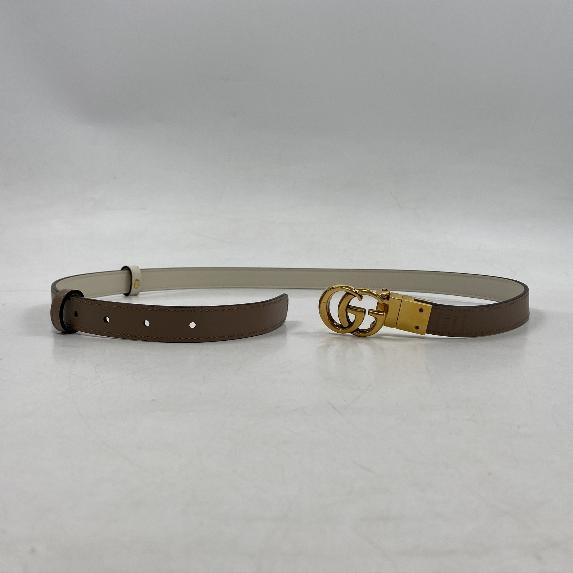 グッチ　GUCCI GGマーモント ベルト ベージュ グッチ GGマーモント ベルト ベージュ レザー 659418 買取実績【買取日