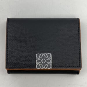 ロエベ アナグラム トライフォールド 三つ折り財布 黒×茶 レザー 買取実績【買取日：2026年1月4日】