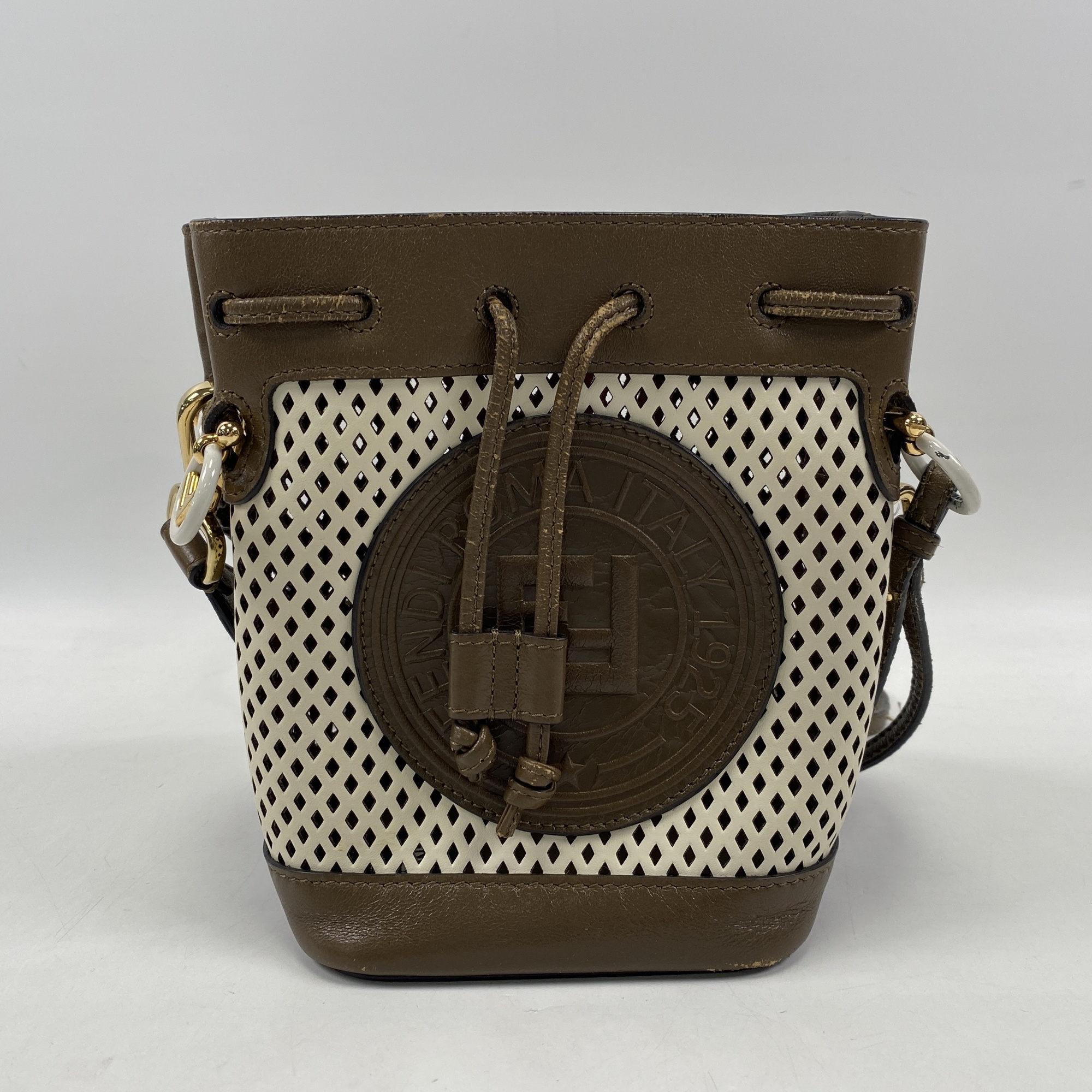 フェンディ FF モントレゾール バケット2WAYバッグ ハンドバッグ ショルダーバッグ ミニバッグ ブラウン×ホワイト レザー ゴールド金具 8BS010 Bランク