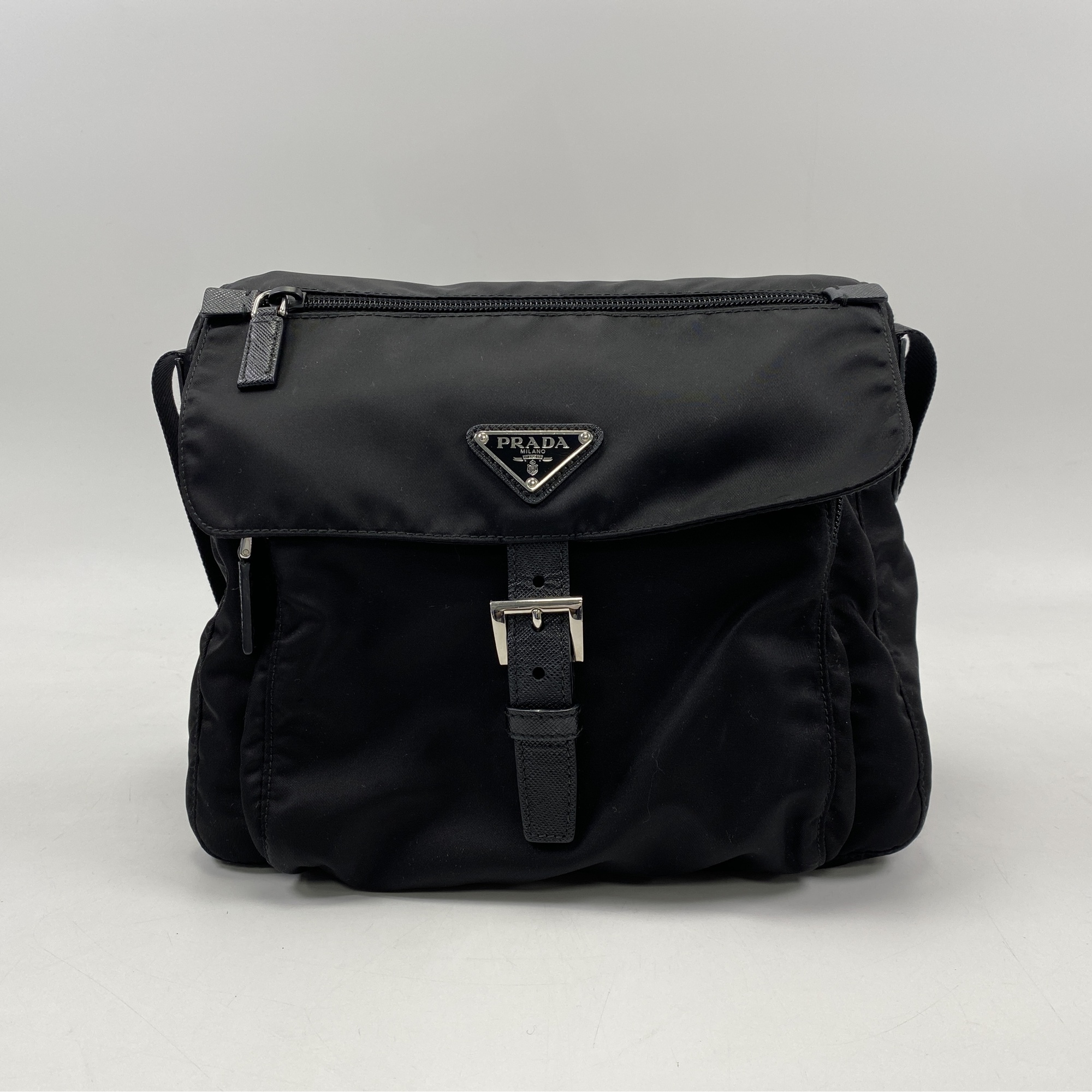 プラダ ショルダーメッセンジャー ナイロン Bランク