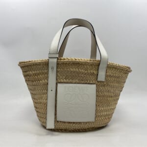 ロエベ カゴバッグ 白 買取実績【買取日：2026年1月16日】