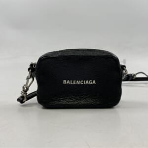 バレンシアガ キャッシュミニショルダー 黒 レザー 買取実績【買取日：2026年1月6日】