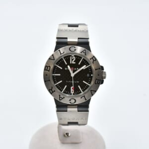 ブルガリ ディアゴノ チタニウム ブラックカーボン文字盤 Ti/QZ TI32TA