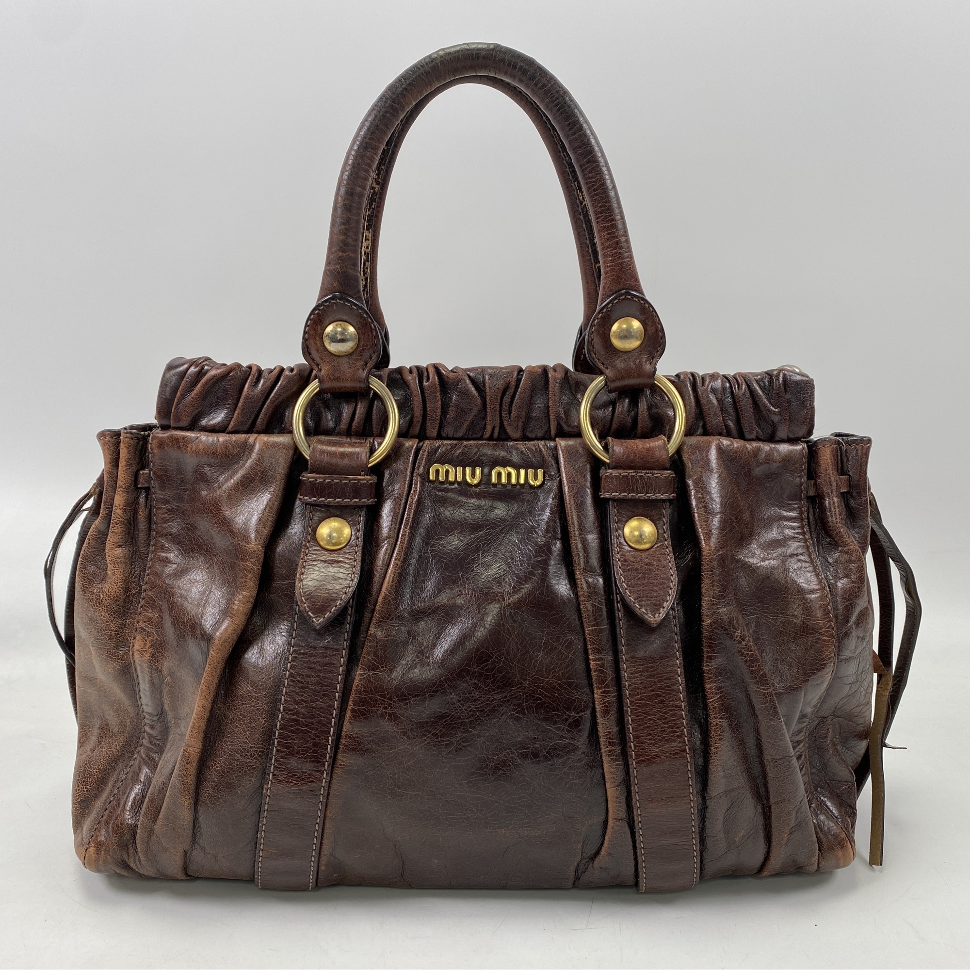 ミュウミュウ ヴィッテロルクス 2wayハンドバッグ 茶 レザー GD金具 Bランク