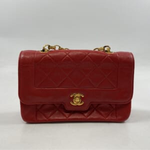 シャネル ミニマトラッセ シングルフラップ シングルチェーンバッグ 赤 ラムスキン SV金具