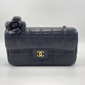 シャネル チョコバー カメリア シングルフラップ シングルチェーンショルダーバッグ 黒 ラムスキン GD金具 買取実績【買取日：2026年1月25日】