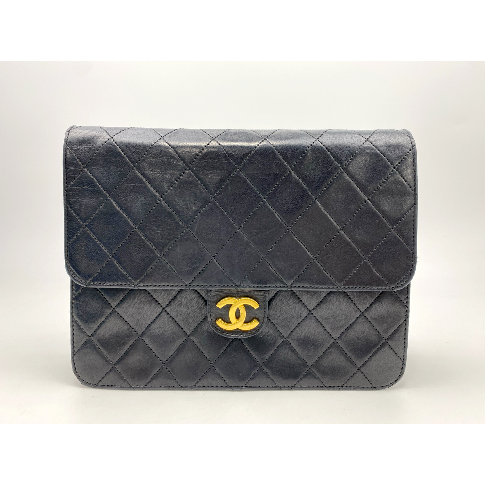 シャネル マトラッセ22 プッシュロック チェーンショルダーバック 黒