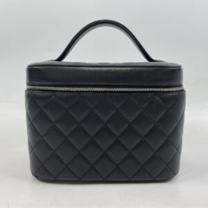 シャネル バニティ W20 黒 ラムスキン SV金具 買取実績【買取日：2026年1月26日】