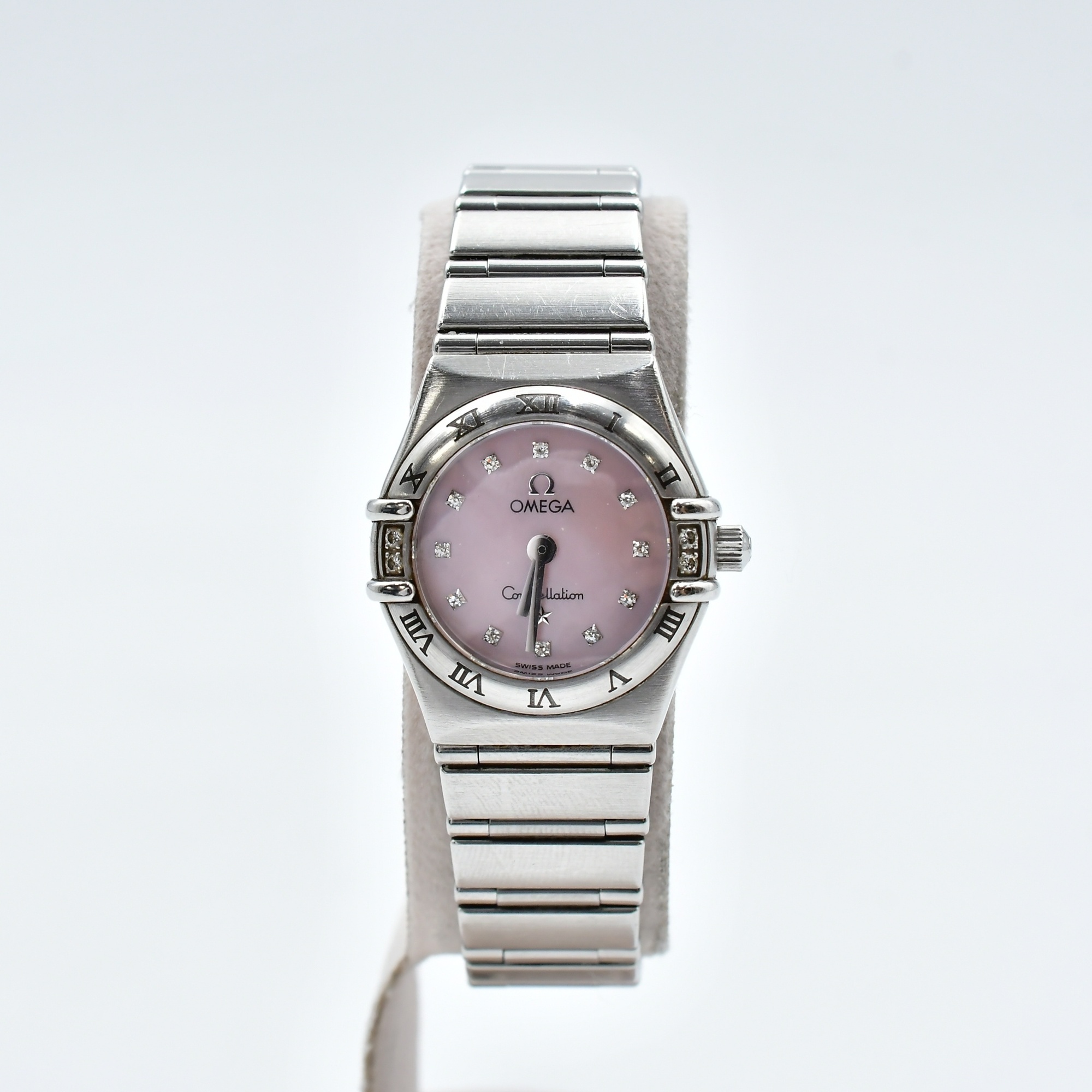 オメガ コンステレーション ミニ ピンクシェル文字盤 SS/QZ 1567.66