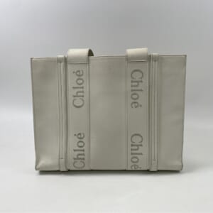 クロエ ウッディ トートバッグ ホワイト レザー CHC23US383I60101 買取実績【買取日：2026年1月24日】