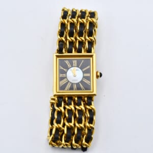 シャネル マドモアゼル ホワイトシェル文字盤 YG 革/QZ 買取実績【買取日：2023年4月16日】