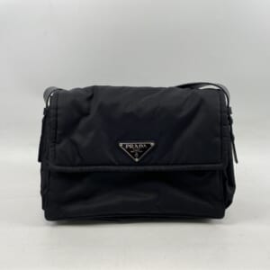 プラダ メッセンジャーバッグ 黒 リナイロン 1BD256 買取実績【買取日：2026年1月17日】