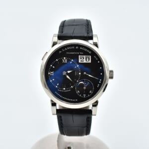 ランゲ＆ゾーネ ランゲ1 ムーンフェイズ 黒文字盤 WG×革/手巻き 192.029 買取実績【買取日：2026年1月7日】