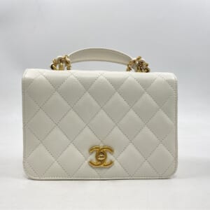 シャネル マトラッセ フルフラップ トップハンドル チェーンショルダーバック 白 キャビア ゴールド金具 プレート AS4286 買取実績【買取日：2026年1月25日】
