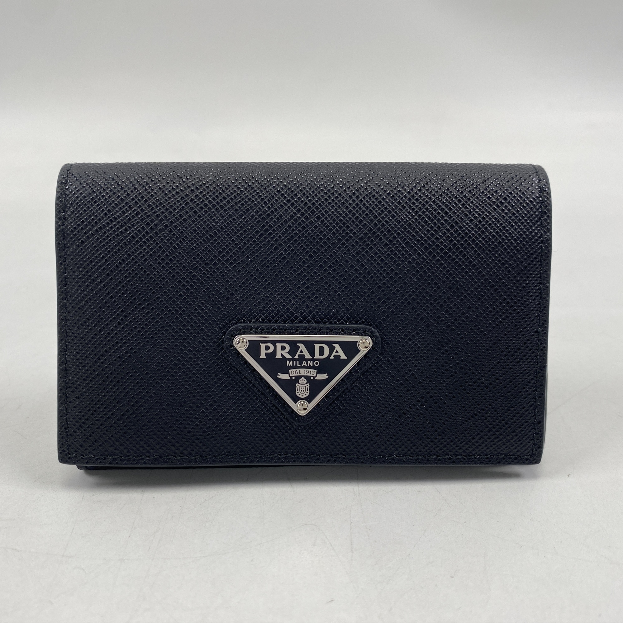 プラダ サフィアーノ 黒 レザー Bランク