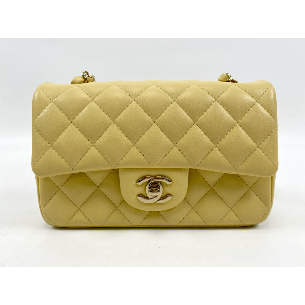 シャネル ミニマトラッセ ラムスキン チェーンショルダーバッグ イエロー CHANEL（シャネル） ショルダーバッグ ミニフラップバッグ AS3205
