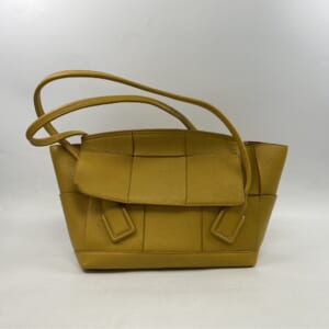 ボッテガヴェネタ マキシイントレチャート ザ・アルコ ミディアム 黄 レザー 買取実績【買取日：2026年1月5日】