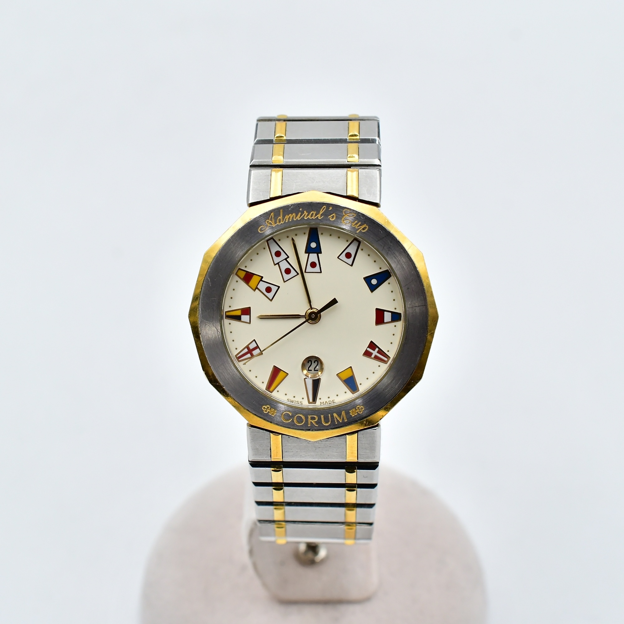 【超お買得品】CORUM コルム アドミラルズカップ　アイボリー文字盤 腕時計 コルム アドミラルズカップ アイボリー文字盤 SS/QZ 99.810.21V-52