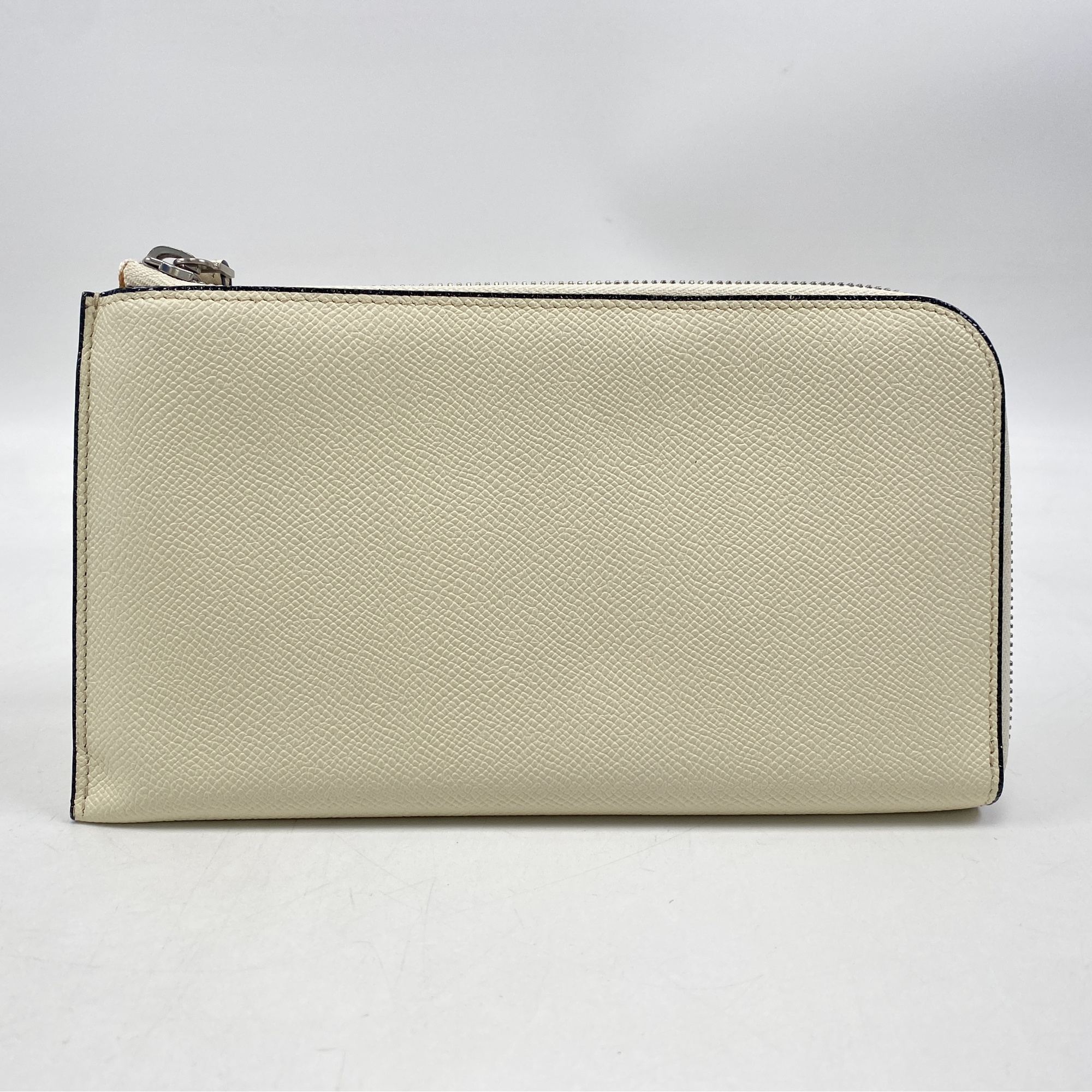 ヴァレクストラ ジップアラウンド 長財布 アイボリー レザー Aランク