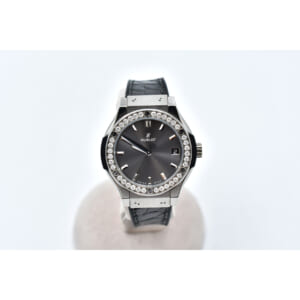 ウブロ クラシックフュージョン レーシンググレー チタニウム グレー文字盤 Ti×ラバー/QZ 581.NX.7071.LR.1104 買取実績【買取日：2025年8月19日】