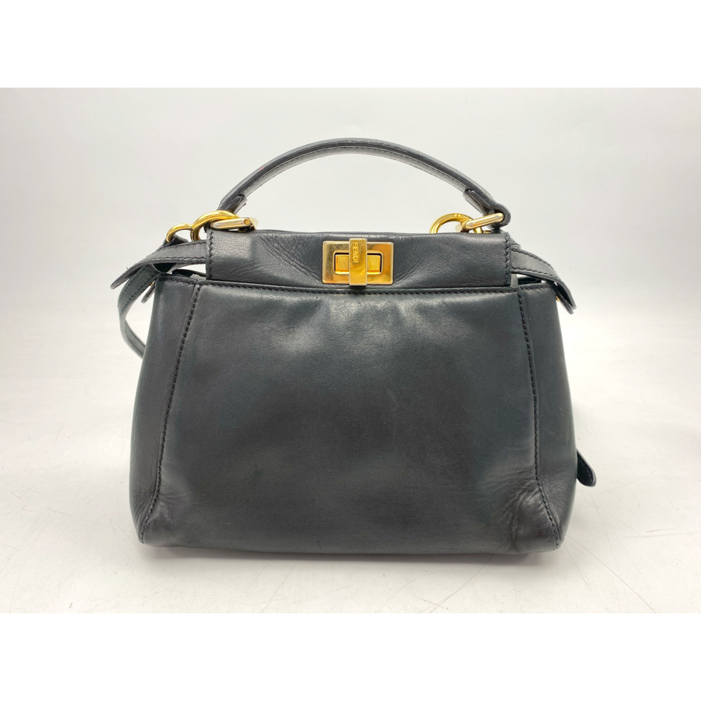 フェンディ ミニピーカブー 黒 レザー 8BN244 買取実績【買取日：2026