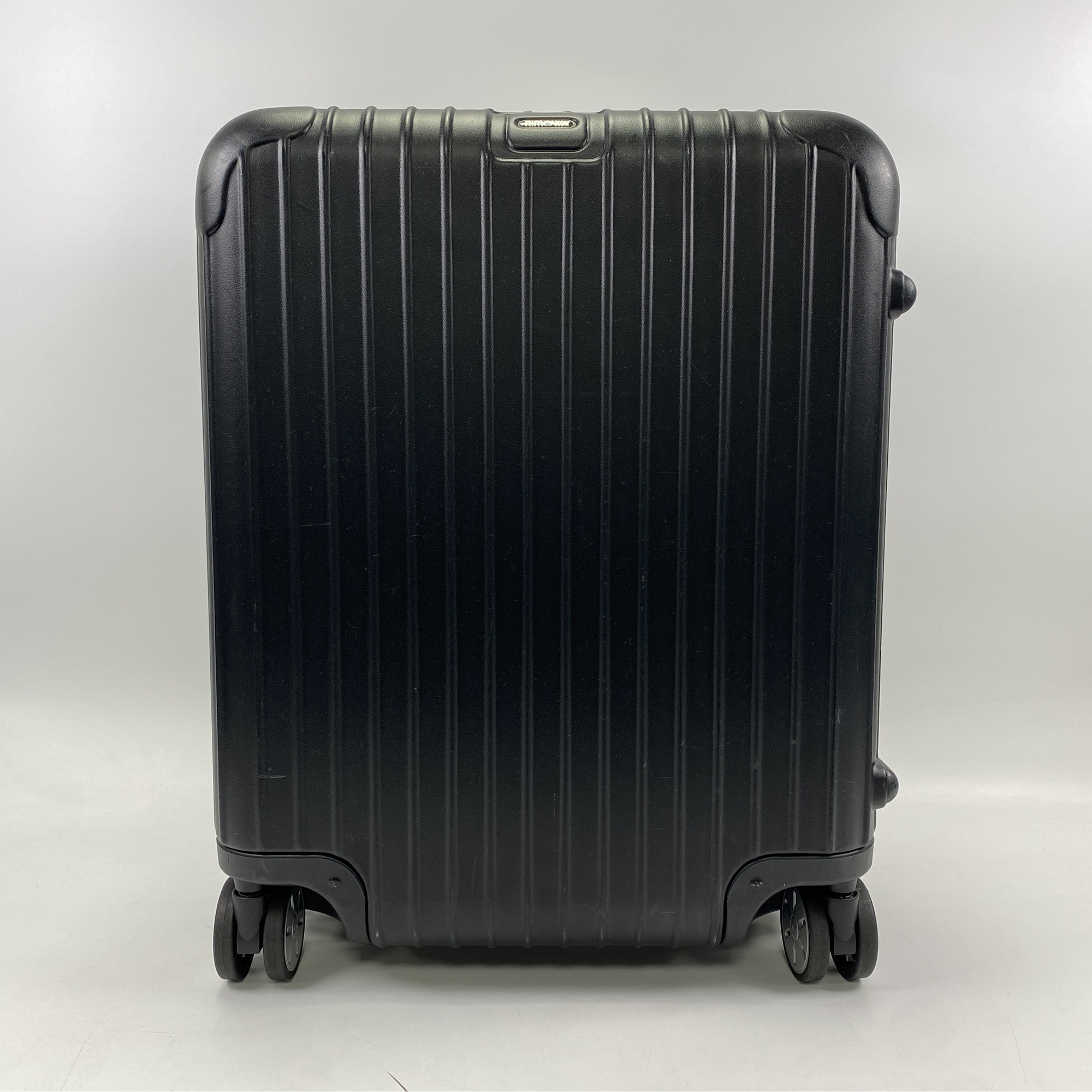 リモワ サルサ 45L マルチホイール 黒 Bランク
