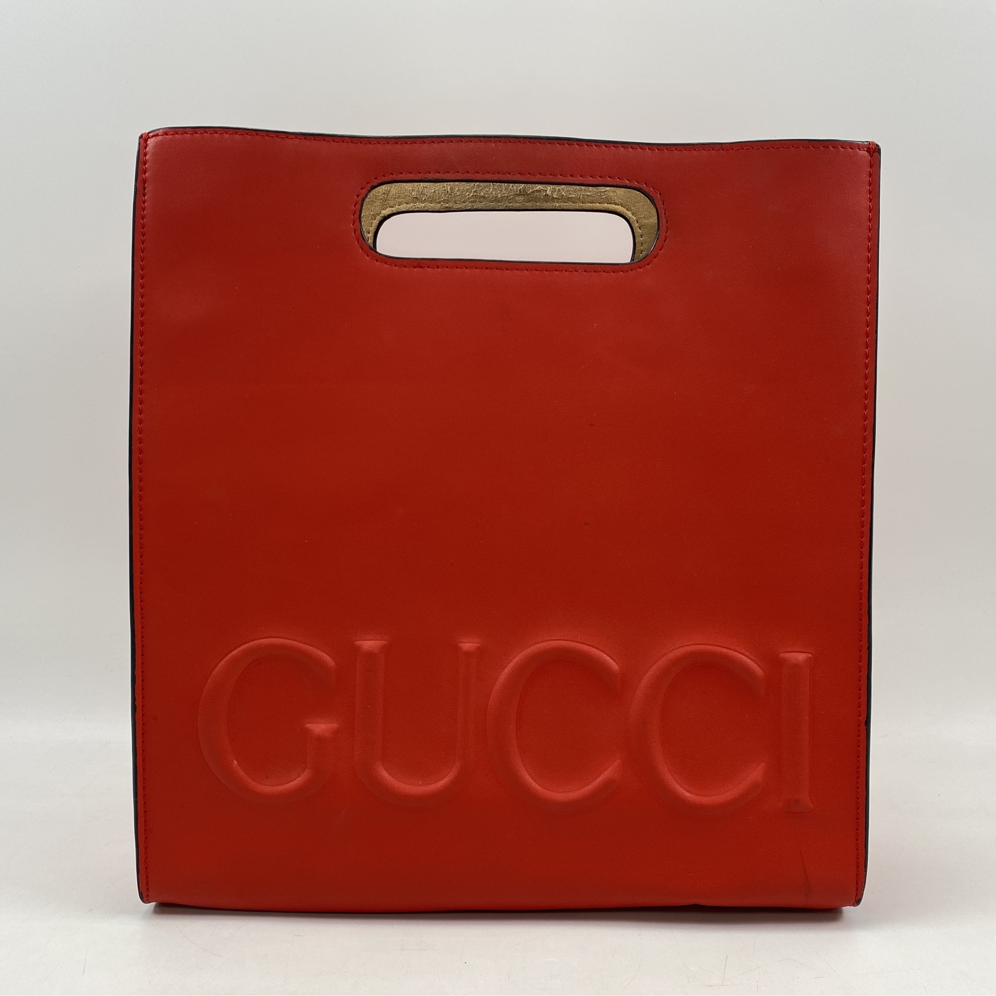 グッチ ロゴ エンボス 2WAYハンドバッグ 赤 レザー Bランク