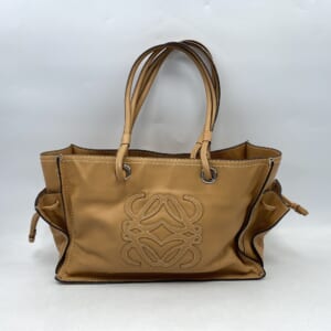 ロエベ アナグラム ショッパー トートバッグ ベージュ レザー 買取実績【買取日：2026年1月4日】