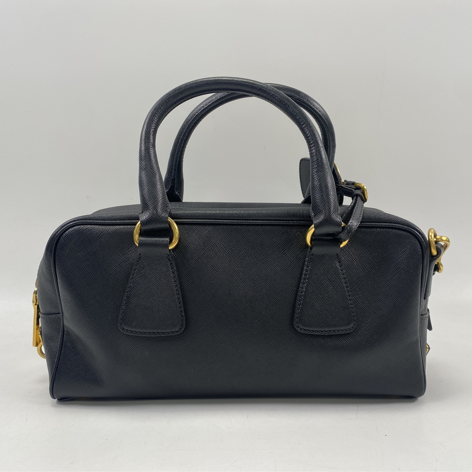 プラダ 2WAYショルダーバッグ 黒 サフィアーノ Bランク