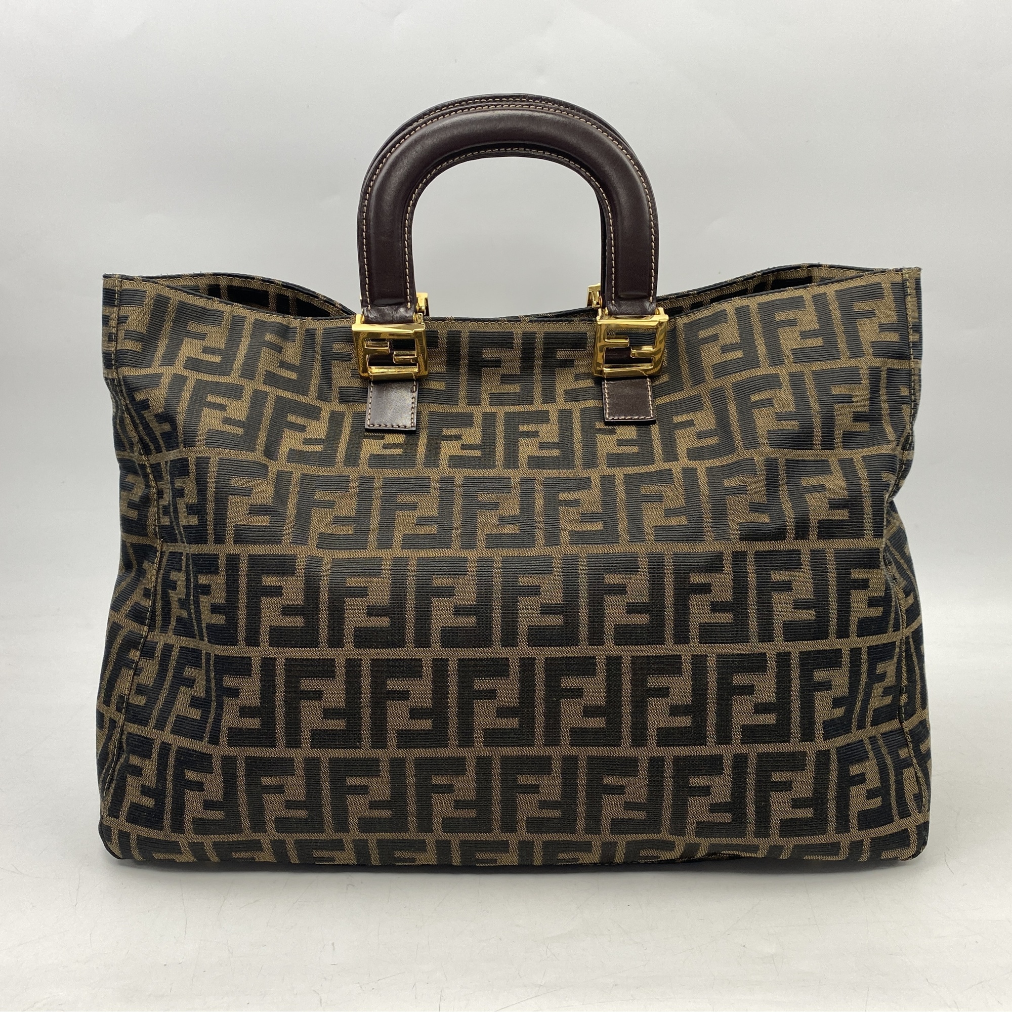 フェンディ ズッカ トートバッグ 茶 キャンバス 買取実績【買取日