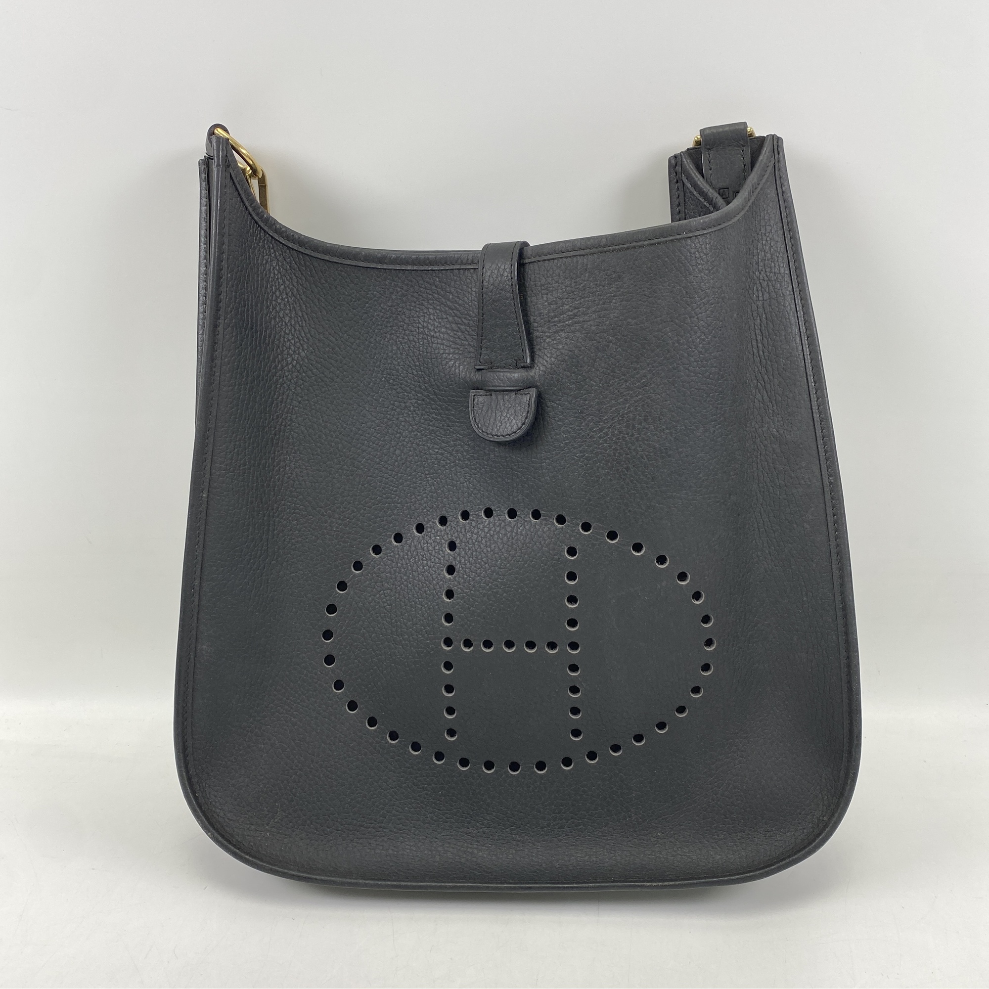 エルメス エブリンGM 黒 アルデンヌ GD金具 □A刻印 Bランク
