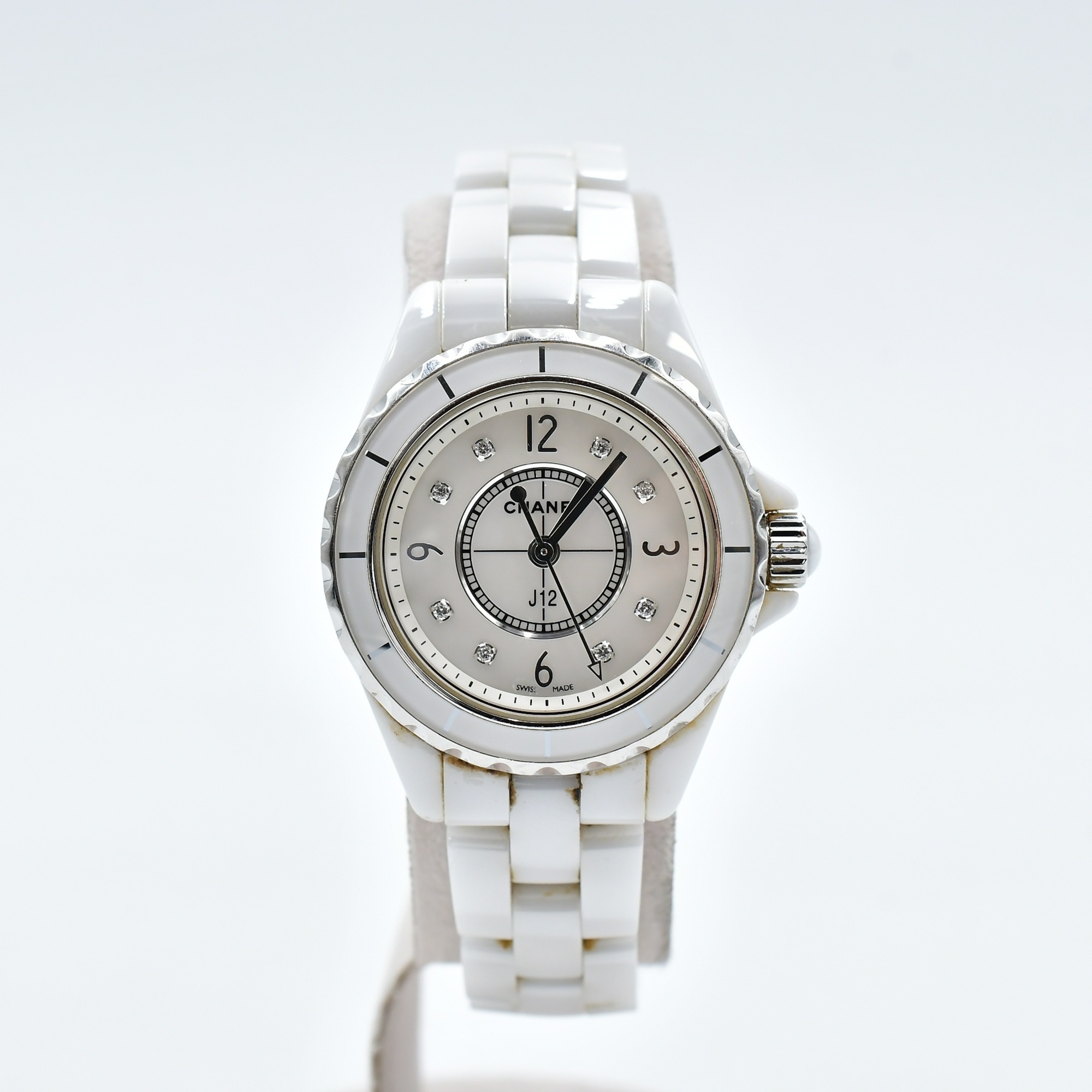 Khánh Trắng　複数同時購入価格 シャネル J12 白文字盤 CE×SS/QZ H2570 買取実績【買取日：2026年1月16