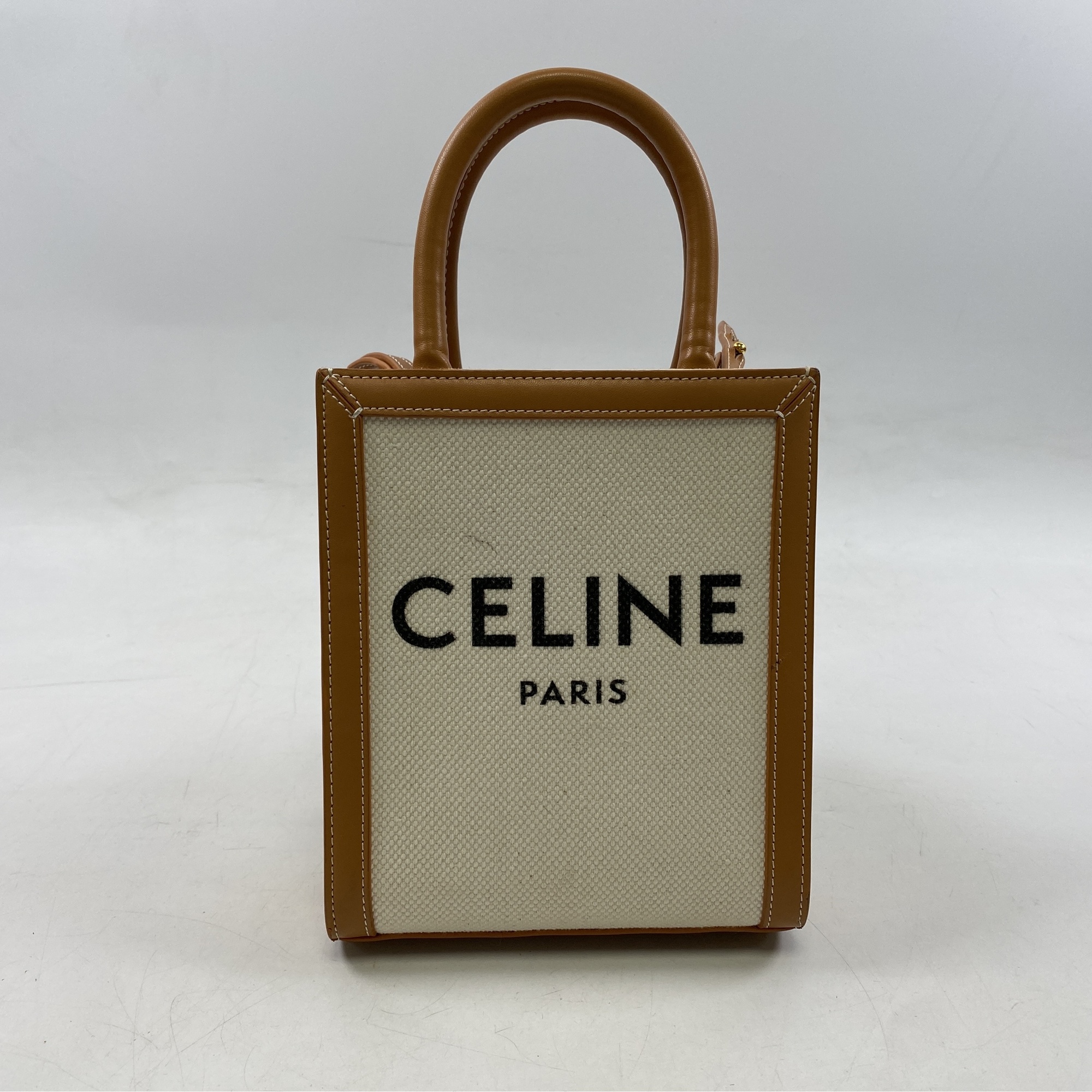 セリーヌ スモールバーティカルカバ 2WAYバック ABランク