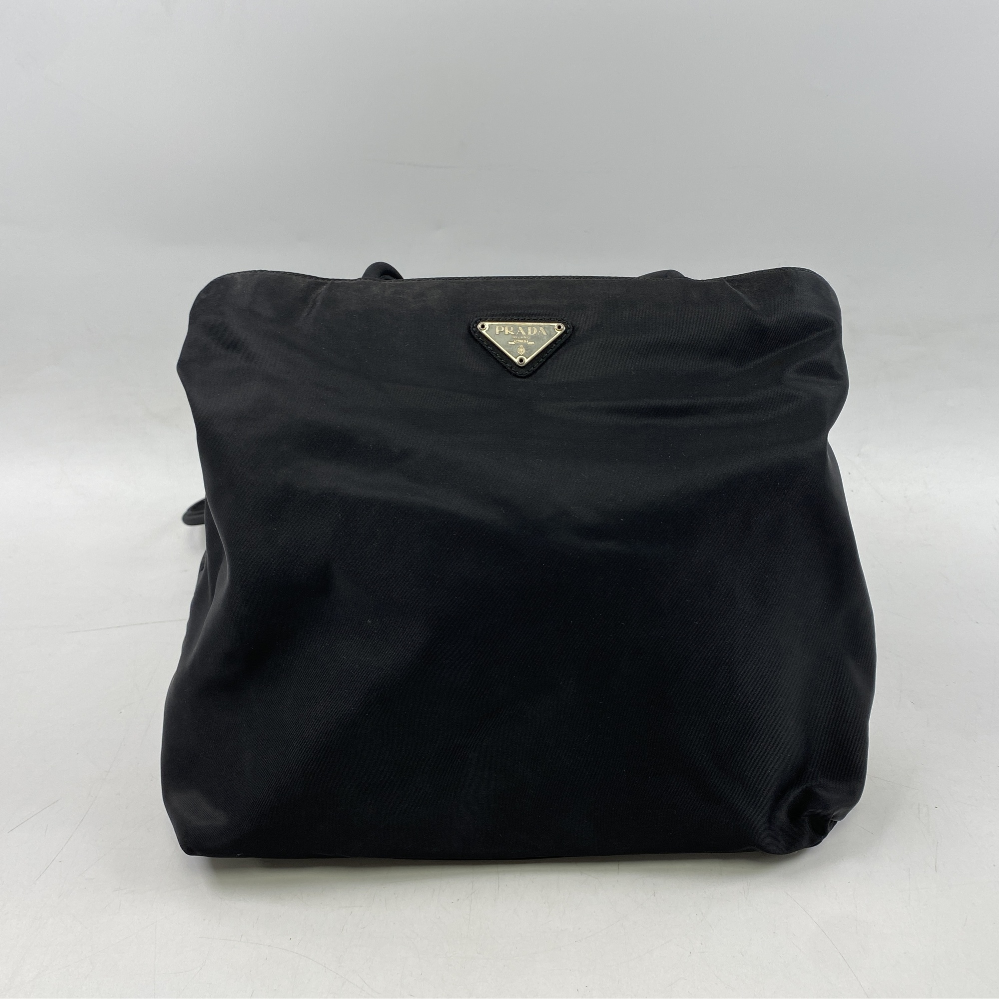 プラダ トートバック テスート ナイロン 黒 プレート Bランク