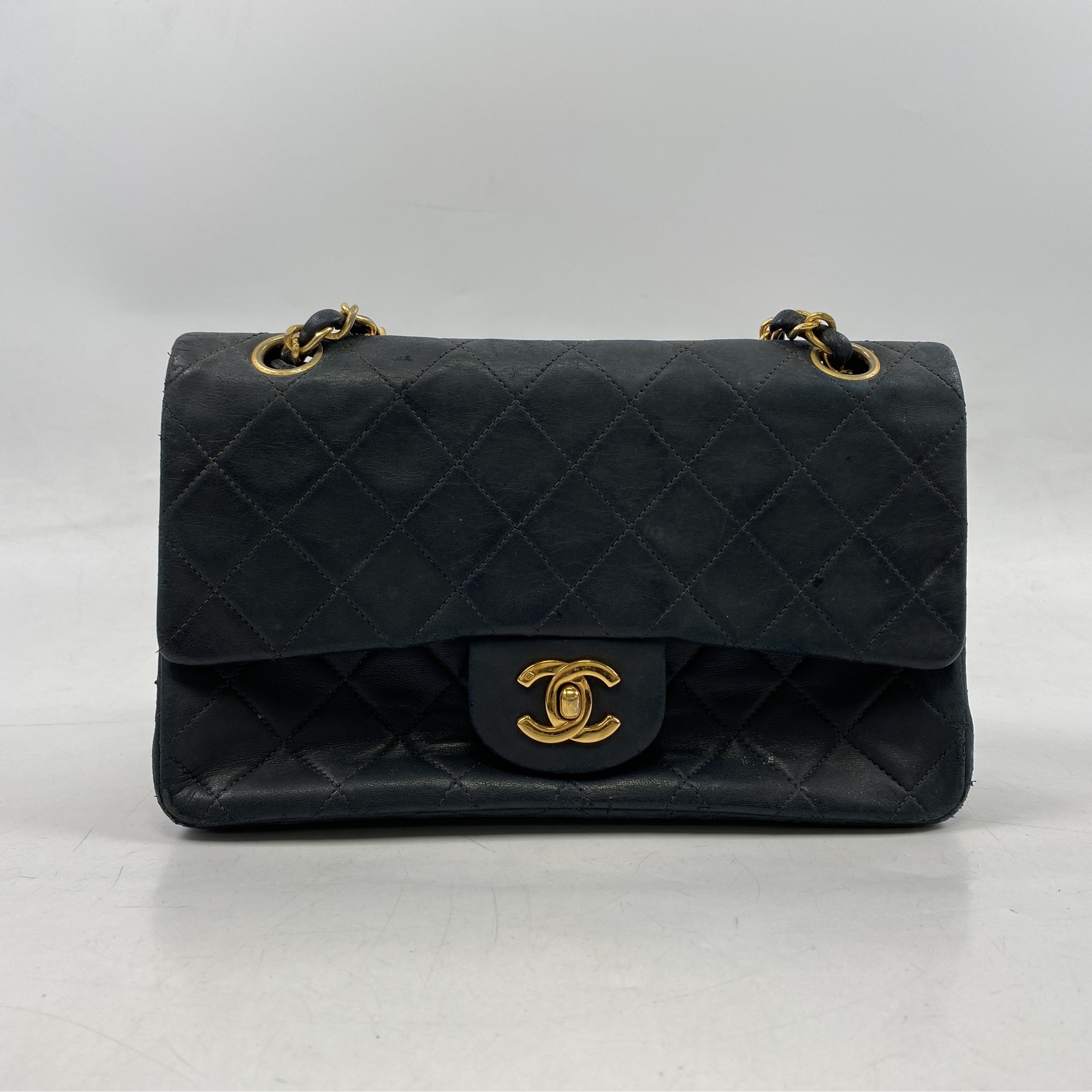 シャネル マトラッセ WフラップWチェーンショルダー 黒 ラムスキン Bランク