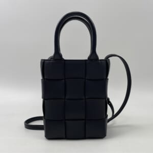 ボッテガヴェネタ ミニカセット 2WAYショルダーハンドバッグ 黒 レザー 買取実績【買取日：2026年1月23日】