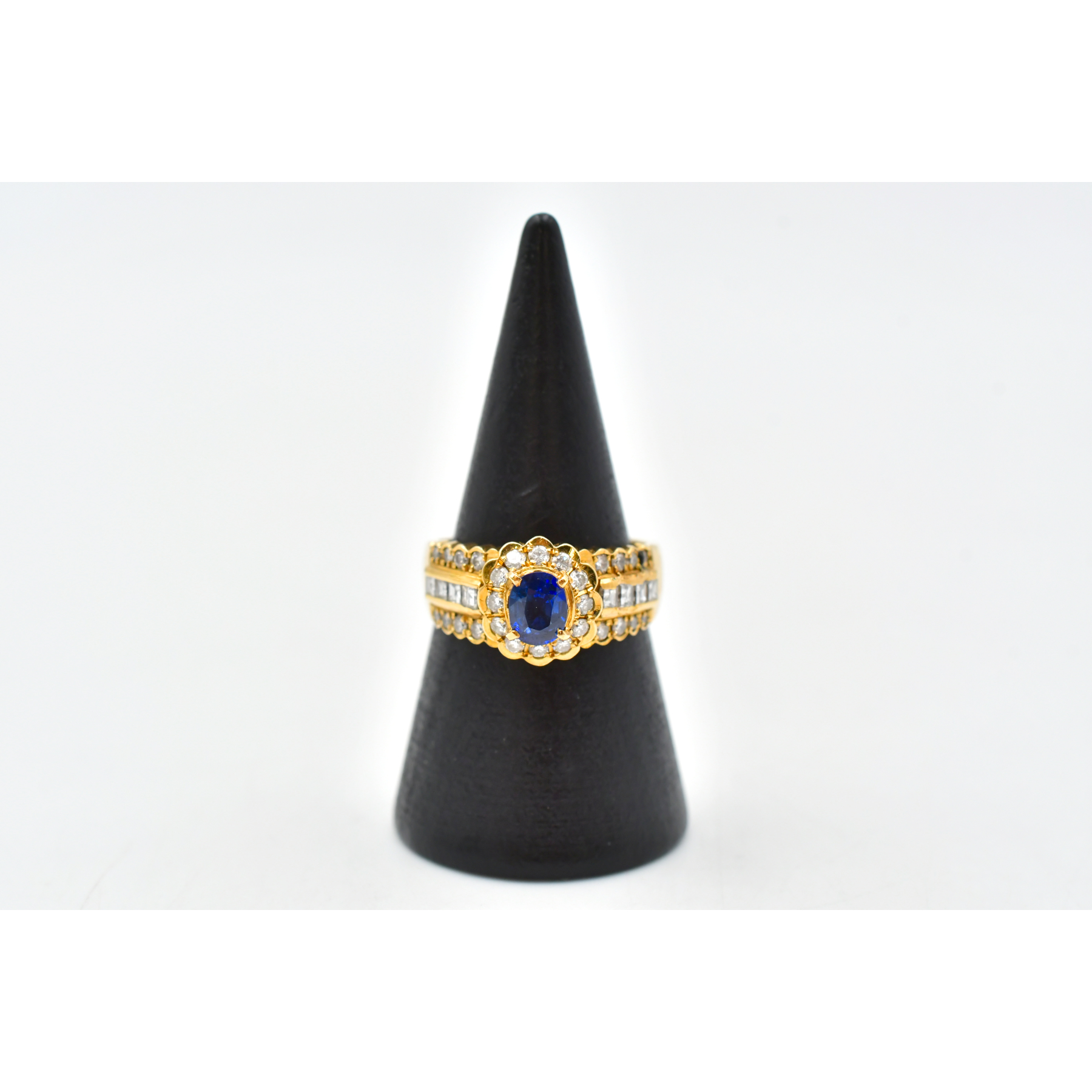 サファイアリング K18 S0.58ct D0.63 Bランク