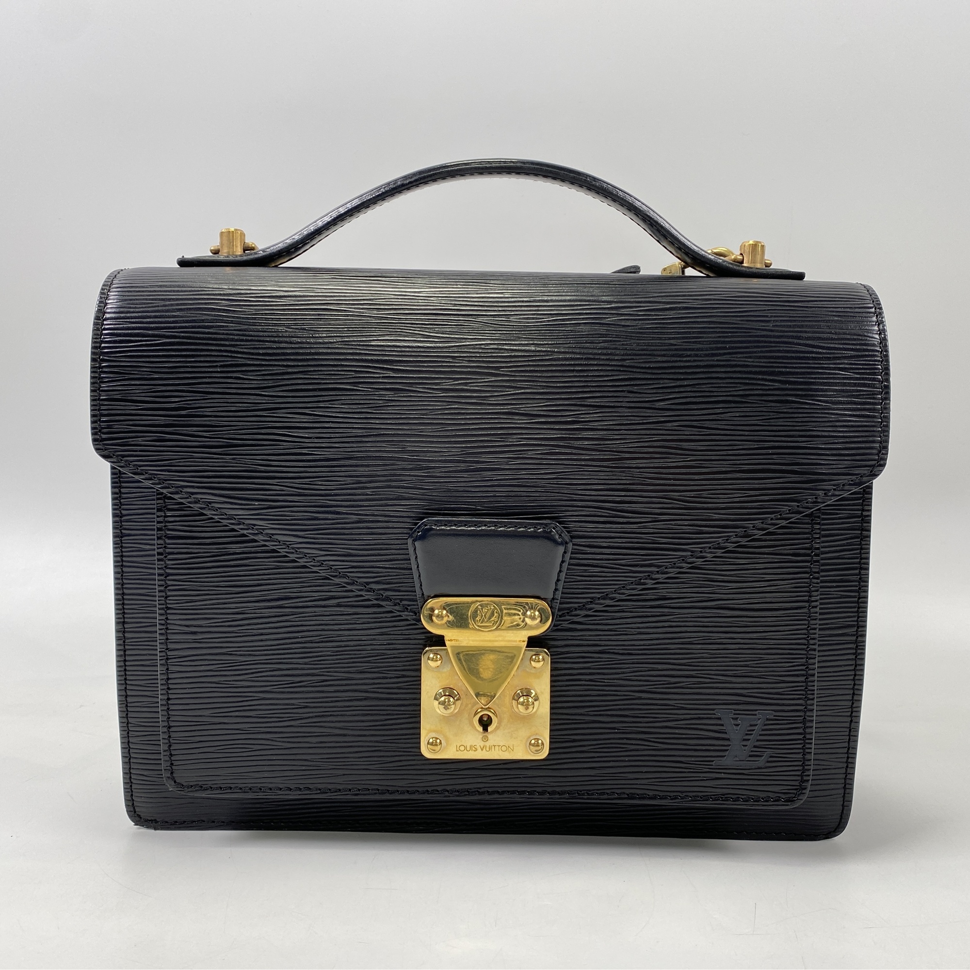 ルイ・ヴィトン エピ モンソー ノワール Bランク