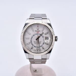 ロレックス スカイドゥエラー 白文字盤 オイスター SS×WG/AT 326934 買取実績【買取日：2026年2月24日】